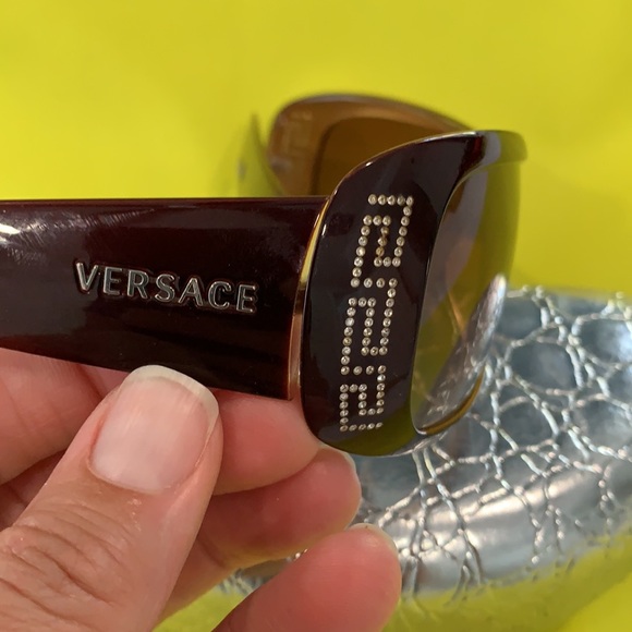 Versace sunglasses main image 6